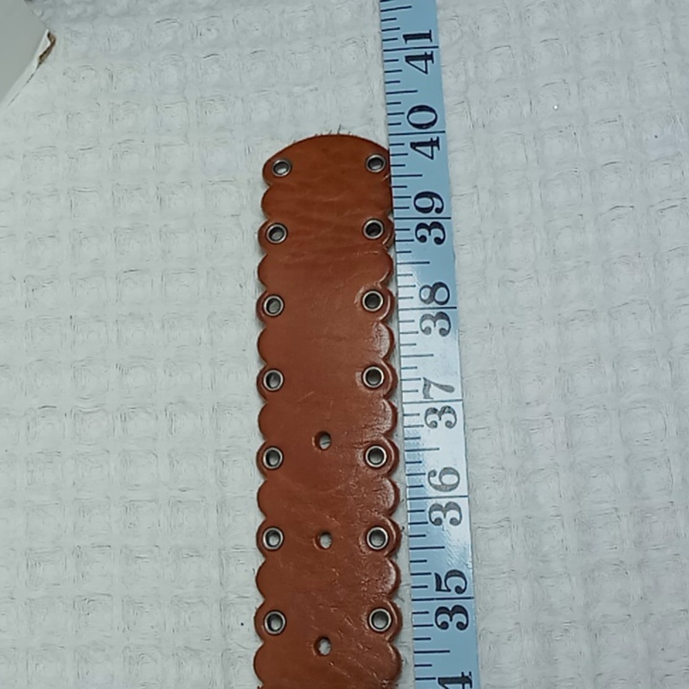 Fossil Brown Leather Belt With Coin Details Scalloped Edges And Grommets Size M - Picture 12 of 14